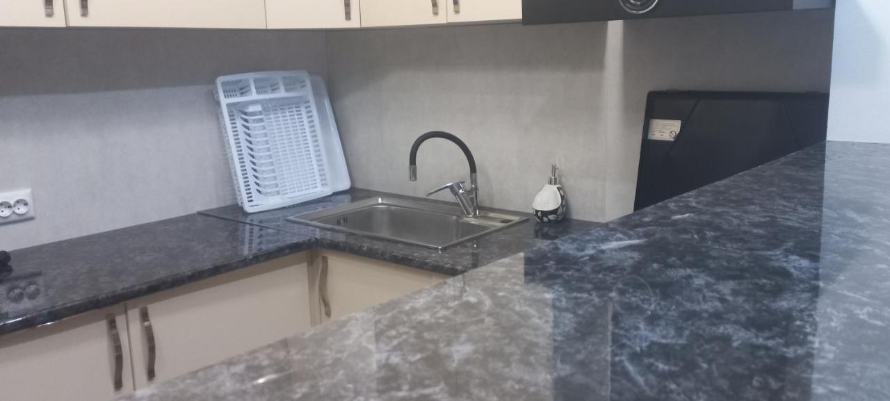 Apartment In Tbilisi Near Didube Metro Station Extérieur photo